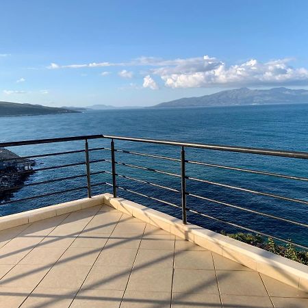 Rosemary Sea View Apts Саранда Екстер'єр фото