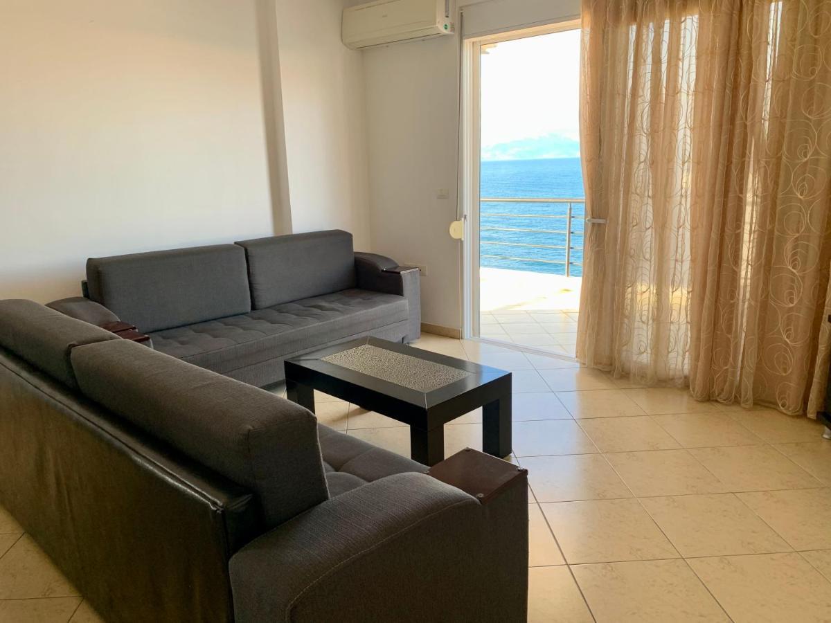 Rosemary Sea View Apts Саранда Екстер'єр фото